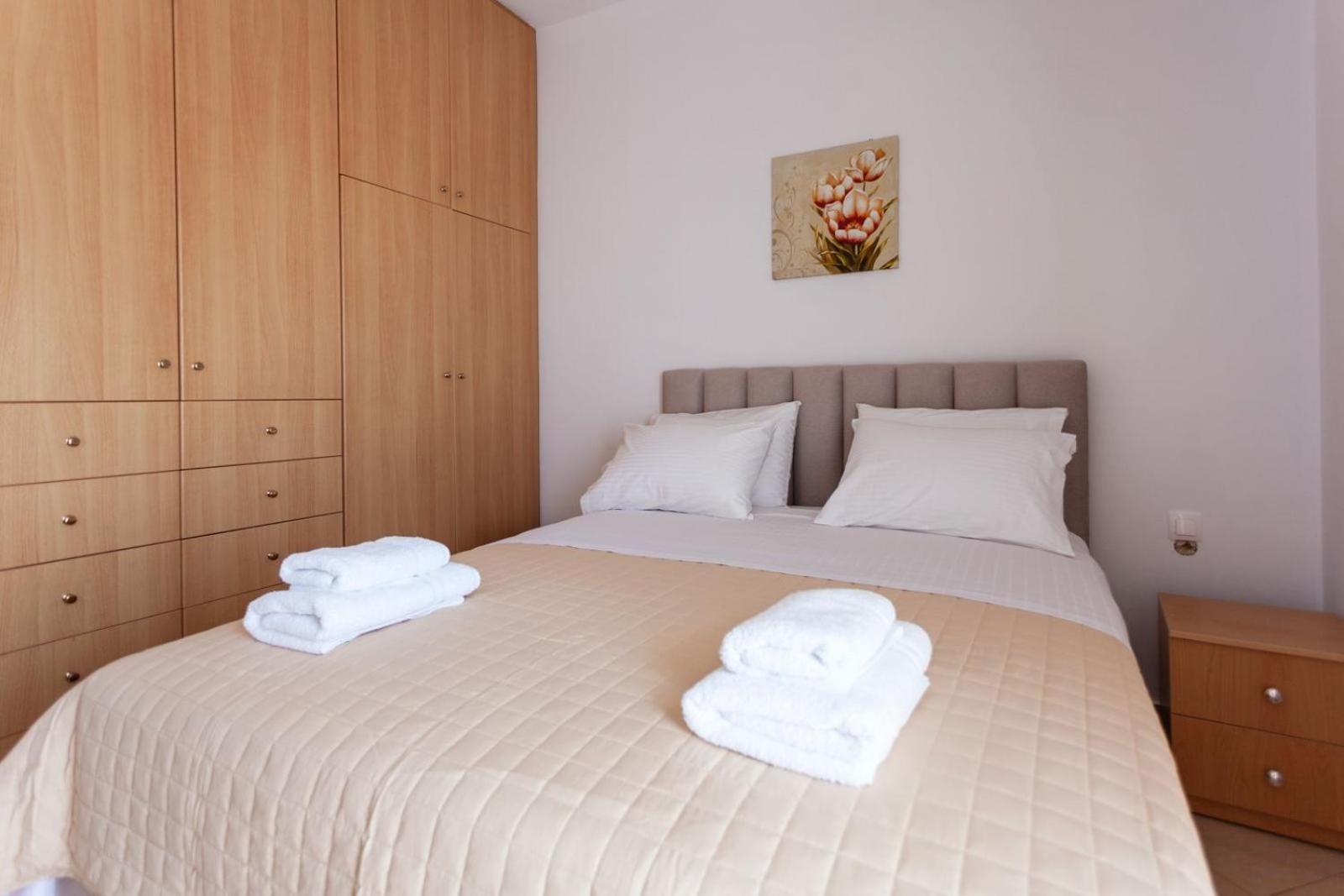 Zacharias Apartments Химар Екстериор снимка
